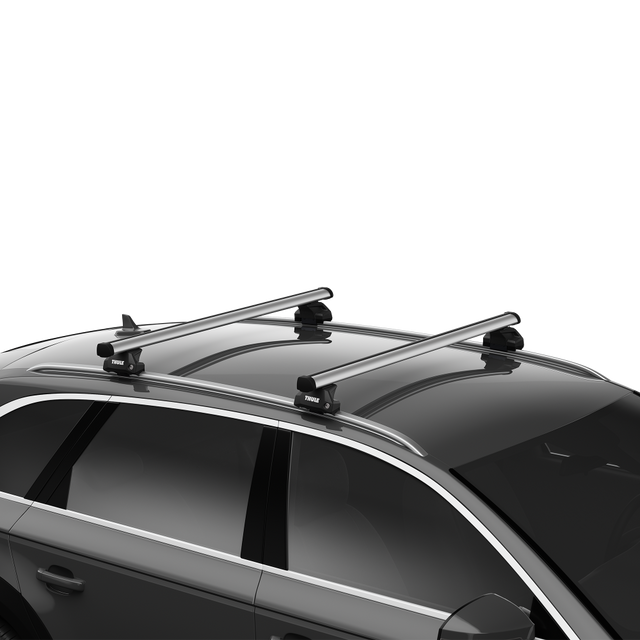 BMW X4 5-dr SUV, 2019 on Roof Rack by Thule